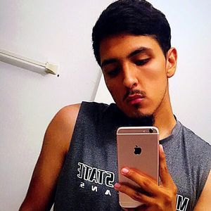 Meet your Posher, Ernesto